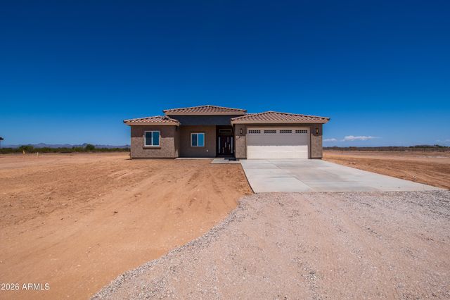 37597 W MARIPOSA Street, Tonopah, AZ 85354