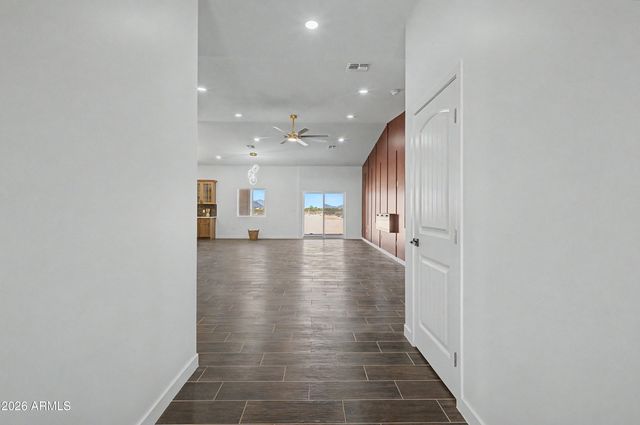 37597 W MARIPOSA Street, Tonopah, AZ 85354