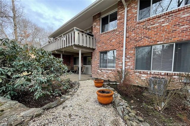 87 Southport Woods Drive, Fairfield, CT 06890