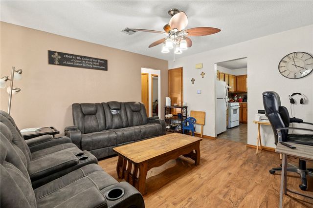 305 Pittman Street, Prairie Grove, AR 72753