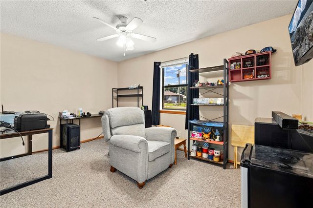 305 Pittman Street, Prairie Grove, AR 72753