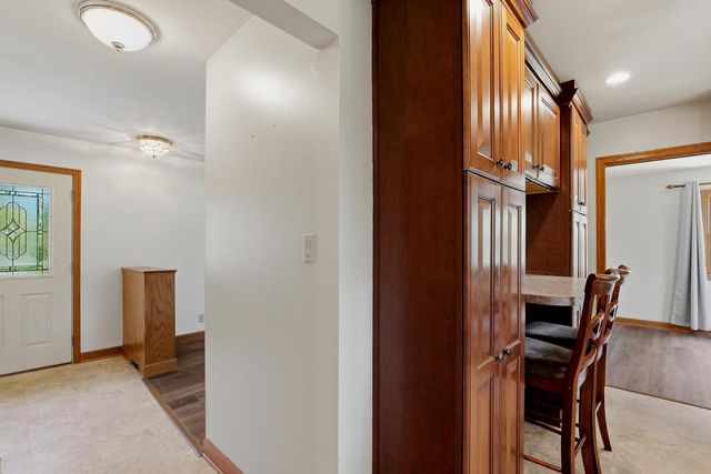 4528 Lakeshore ROAD, Sheboygan, WI 53083