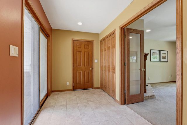 4528 Lakeshore ROAD, Sheboygan, WI 53083
