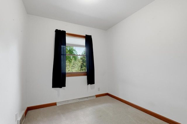 4528 Lakeshore ROAD, Sheboygan, WI 53083