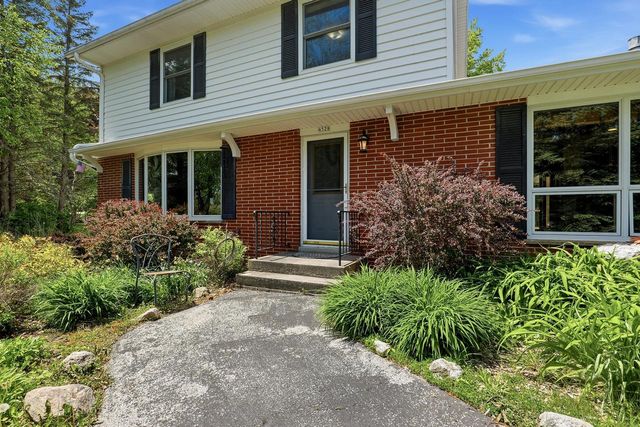 4528 Lakeshore ROAD, Sheboygan, WI 53083