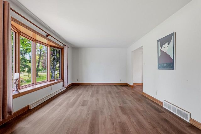 4528 Lakeshore ROAD, Sheboygan, WI 53083