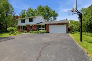 4528 Lakeshore ROAD, Sheboygan, WI 53083