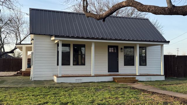 250 Cosey Street, Palmer, TX 75152