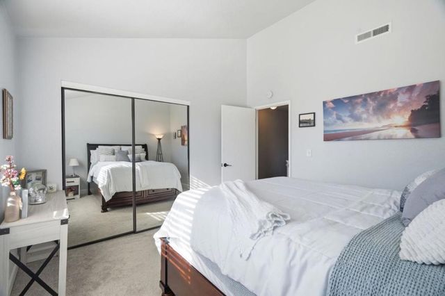 251 Gibson Drive E-54, Hollister, CA 95023