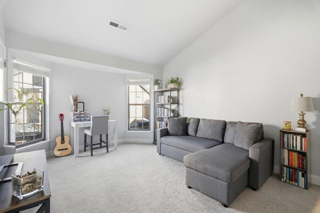 251 Gibson Drive E-54, Hollister, CA 95023