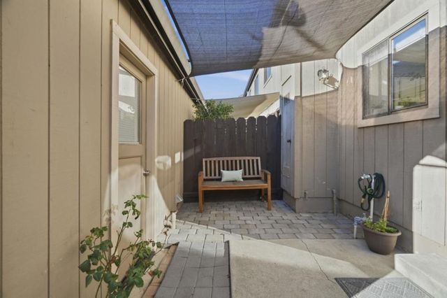 251 Gibson Drive E-54, Hollister, CA 95023