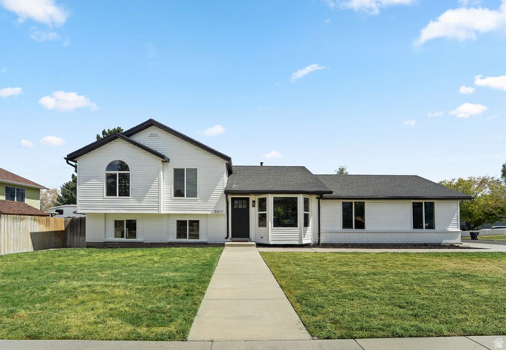 5571 S DALE AMOUR DR, Kearns, UT 84118 — exterior