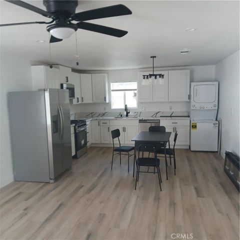 7937 Cleon, Sun Valley, CA 91352