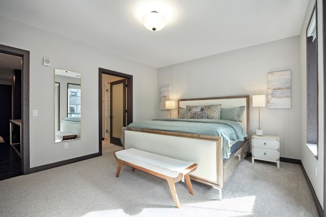 253 Lake Street E 208, Wayzata, MN 55391