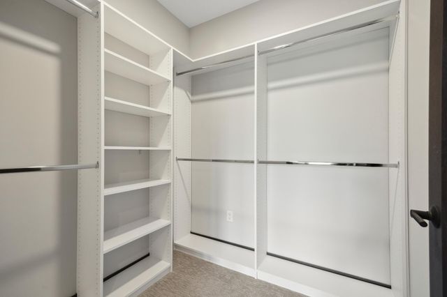 253 Lake Street E 208, Wayzata, MN 55391