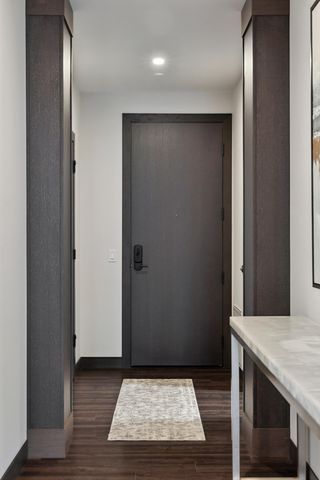 253 Lake Street E 208, Wayzata, MN 55391