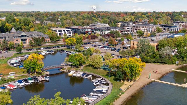 253 Lake Street E 208, Wayzata, MN 55391