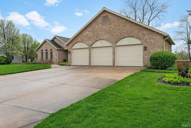 53379 County Murray Drive, Granger, IN 46530