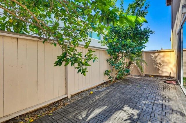 3116 Groton Way 2, San Diego, CA 92110