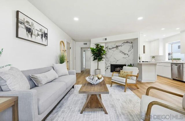 3116 Groton Way 2, San Diego, CA 92110