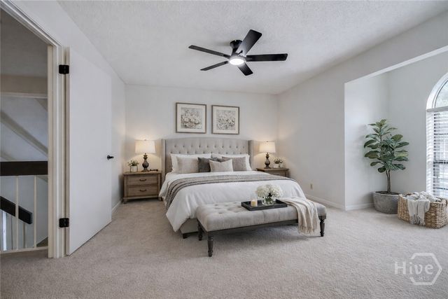 459 Mall Boulevard 122, Savannah, GA 31406