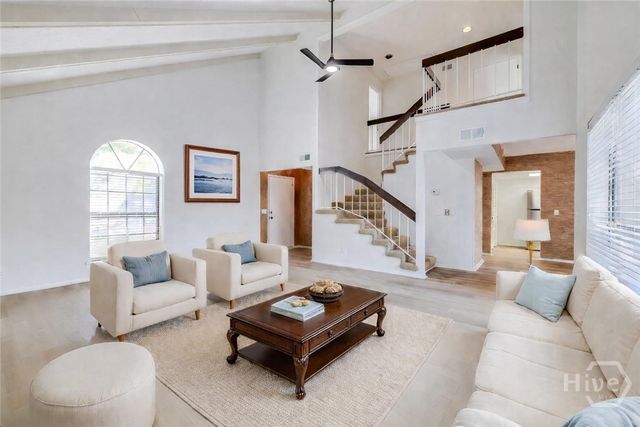 459 Mall Boulevard 122, Savannah, GA 31406