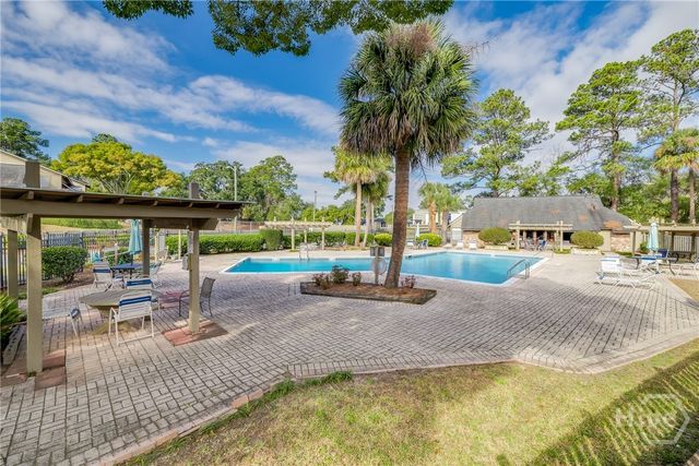 459 Mall Boulevard 122, Savannah, GA 31406