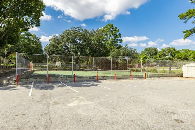 459 Mall Boulevard 122, Savannah, GA 31406