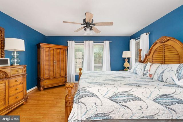 319 BIRCHSIDE CIR E, Locust Grove, VA 22508