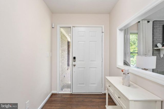 319 BIRCHSIDE CIR E, Locust Grove, VA 22508
