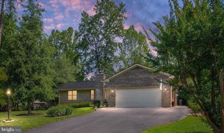319 BIRCHSIDE CIR E, Locust Grove, VA 22508