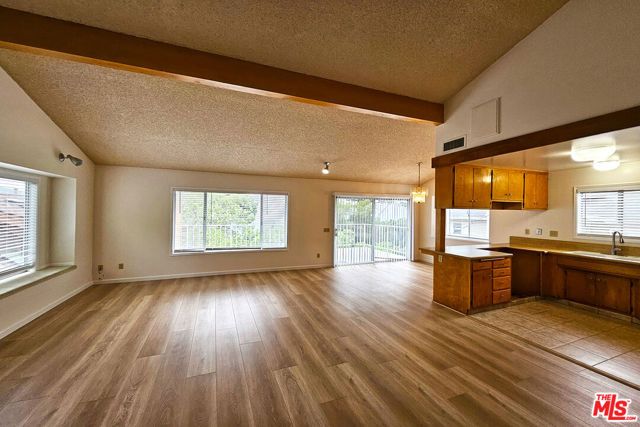 2251 Maurice Avenue, La Crescenta, CA 91214