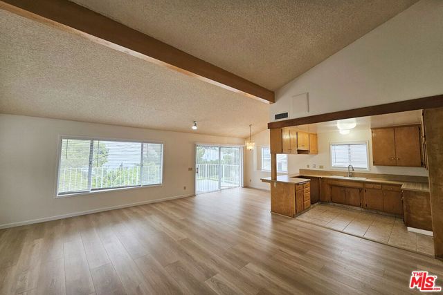 2251 Maurice Avenue, La Crescenta, CA 91214
