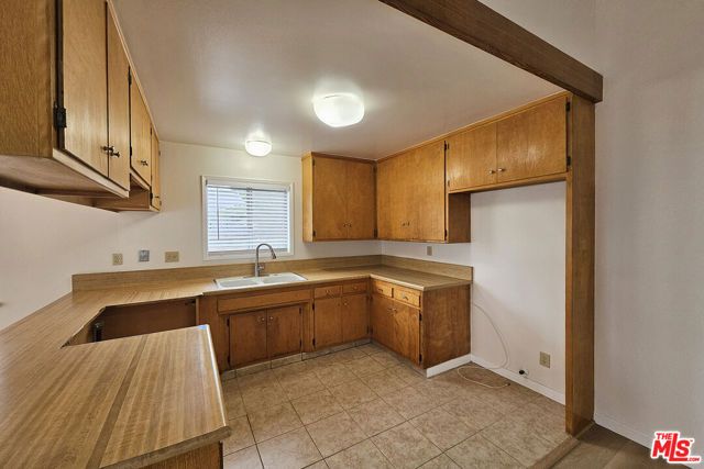 2251 Maurice Avenue, La Crescenta, CA 91214