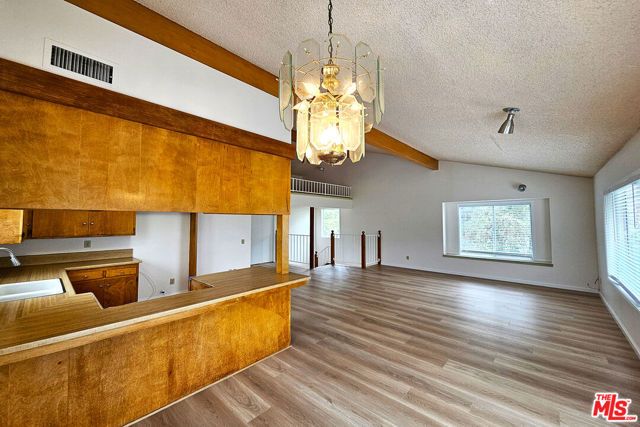 2251 Maurice Avenue, La Crescenta, CA 91214