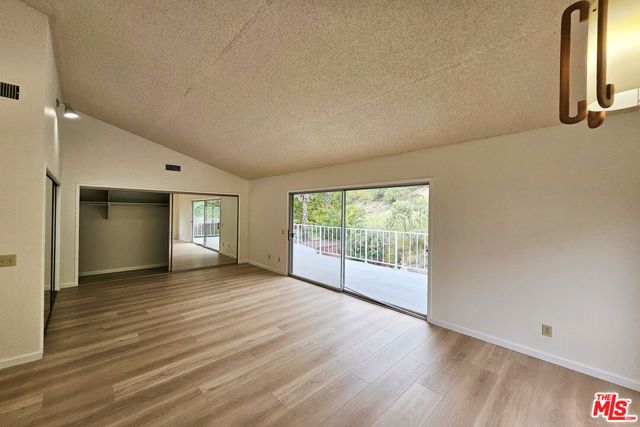 2251 Maurice Avenue, La Crescenta, CA 91214