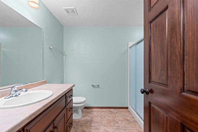 1728 BALLINAMORE PLACE, De Pere, WI 54115