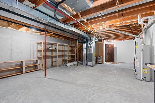 1728 BALLINAMORE PLACE, De Pere, WI 54115