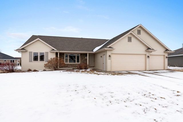 1728 BALLINAMORE PLACE, De Pere, WI 54115