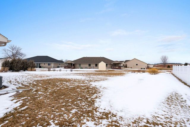 1728 BALLINAMORE PLACE, De Pere, WI 54115