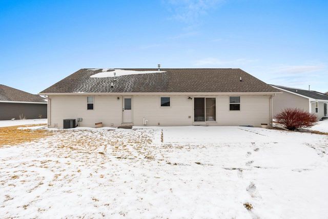 1728 BALLINAMORE PLACE, De Pere, WI 54115