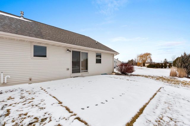 1728 BALLINAMORE PLACE, De Pere, WI 54115