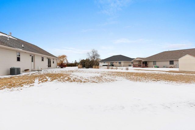 1728 BALLINAMORE PLACE, De Pere, WI 54115