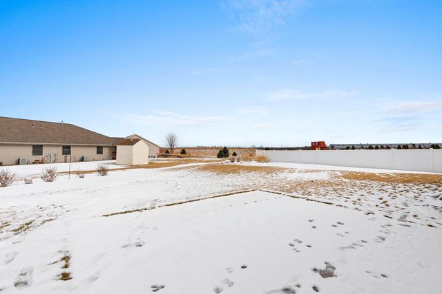 1728 BALLINAMORE PLACE, De Pere, WI 54115