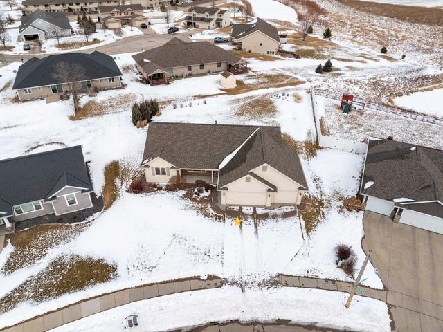 1728 BALLINAMORE PLACE, De Pere, WI 54115