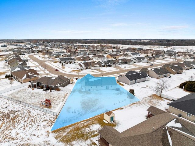 1728 BALLINAMORE PLACE, De Pere, WI 54115