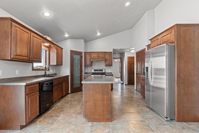 1728 BALLINAMORE PLACE, De Pere, WI 54115