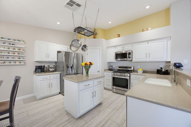 7929 Beaver Mountain Avenue, Las Vegas, NV 89131