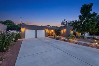 328 Fontana Place NE, Albuquerque, NM 87108