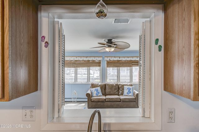 1005 Painter Pt Point, Lanoka Harbor, NJ 08734